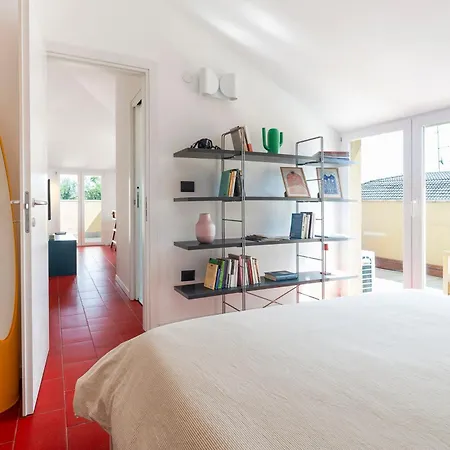 Enjoy - Pop Terrace Apartment *